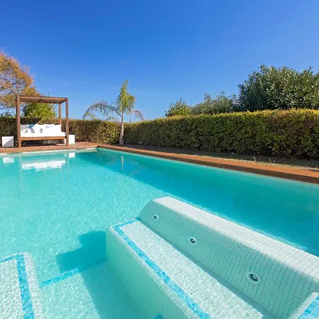 Villa In Sleeps 10 To 12 Guests Ibiza Town