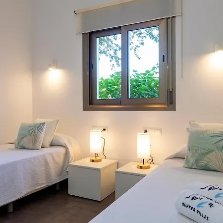 In Sleeps 10 To 12 Guests Ибица