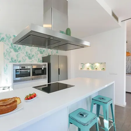 Villa In Sleeps 10 To 12 Guests Ibiza Town